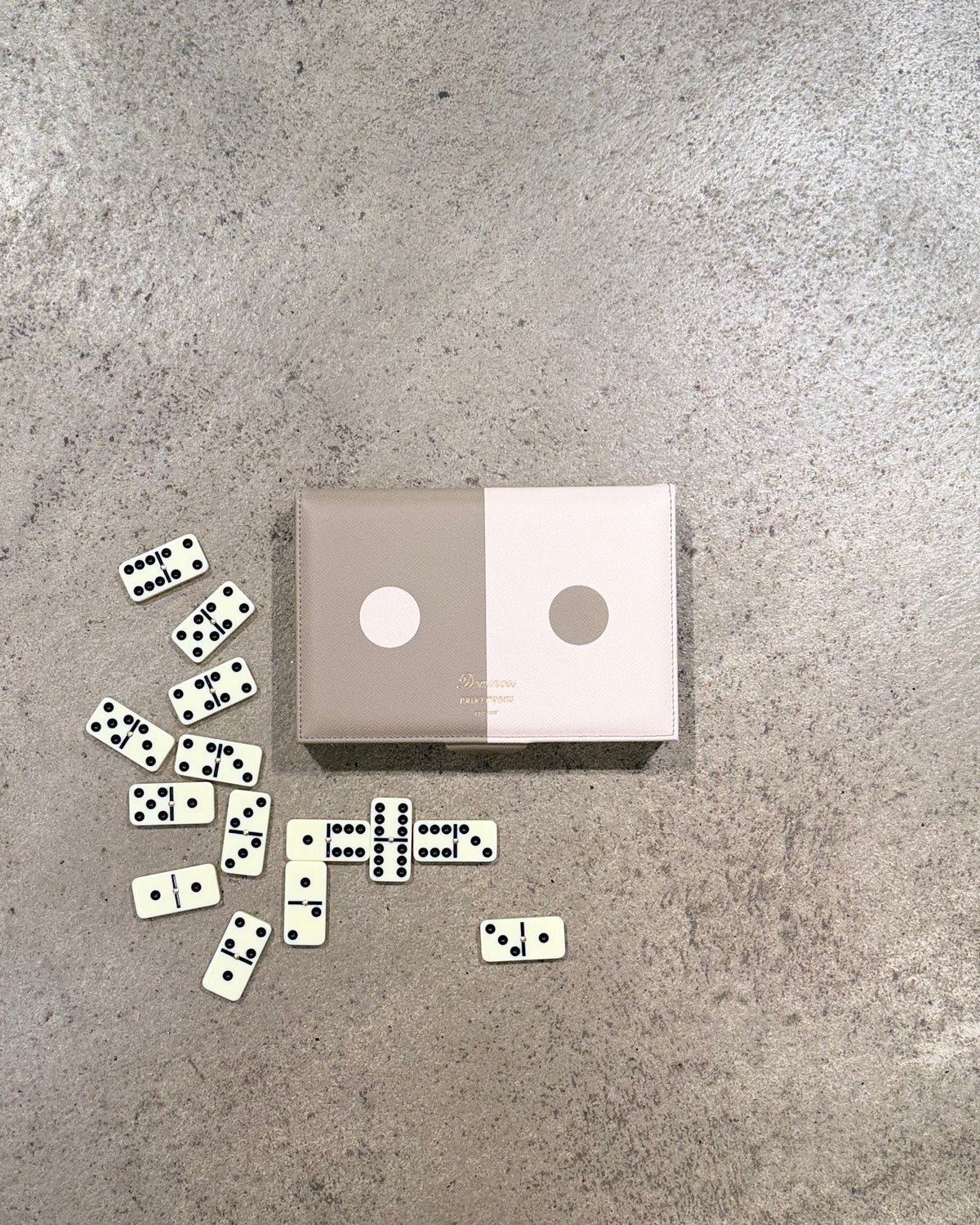 DOMINOES – DESIGN-DOMINOSPIEL
