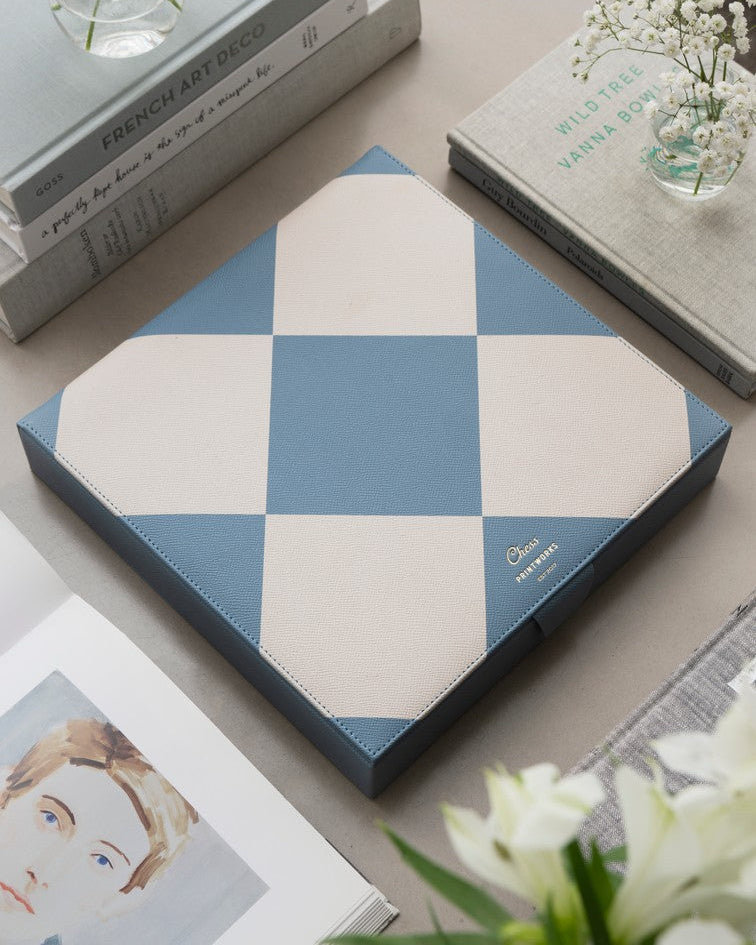 CHESS – DESIGN-SCHACHSPIEL
