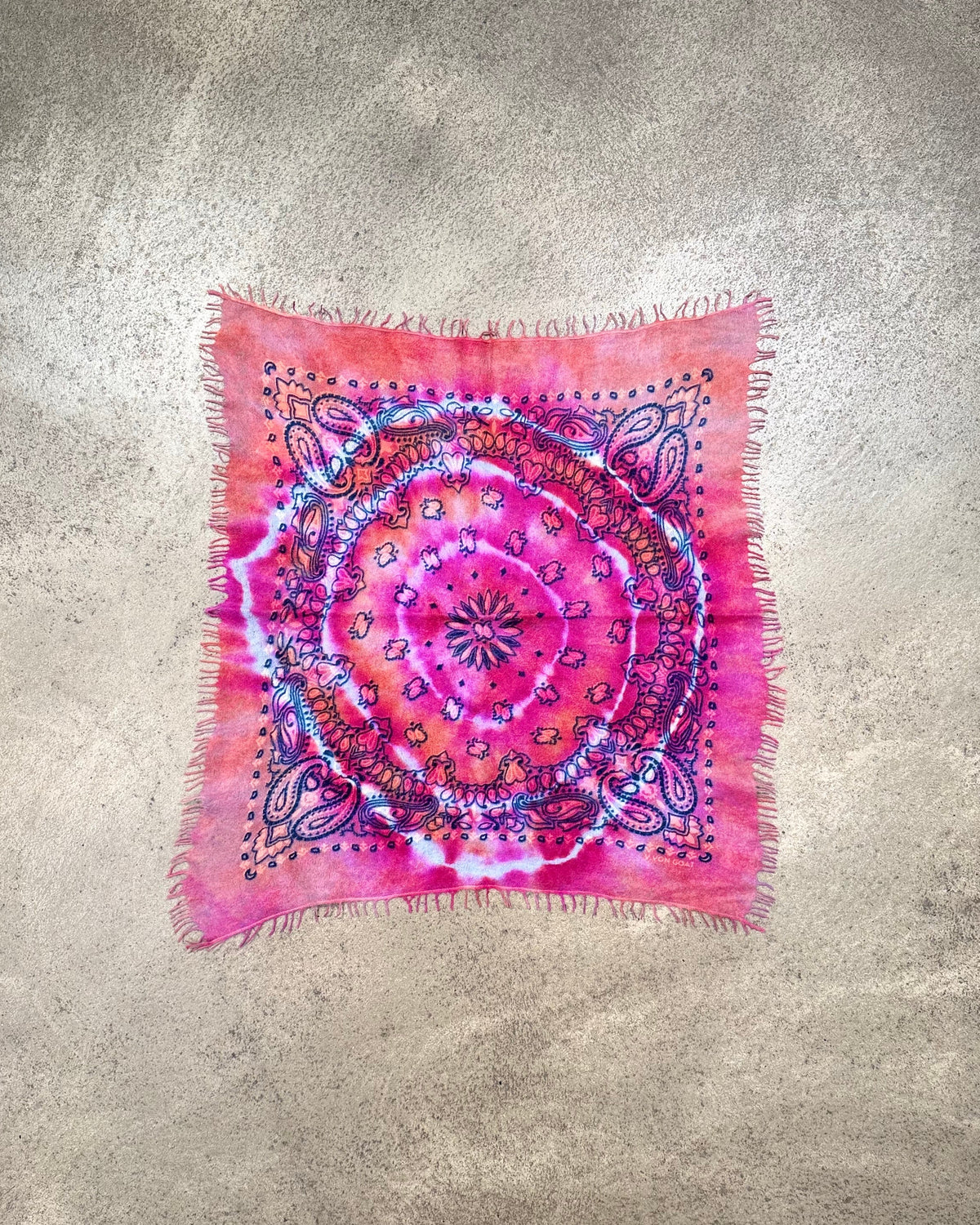 #farbe_Mehrfarbig und Pink